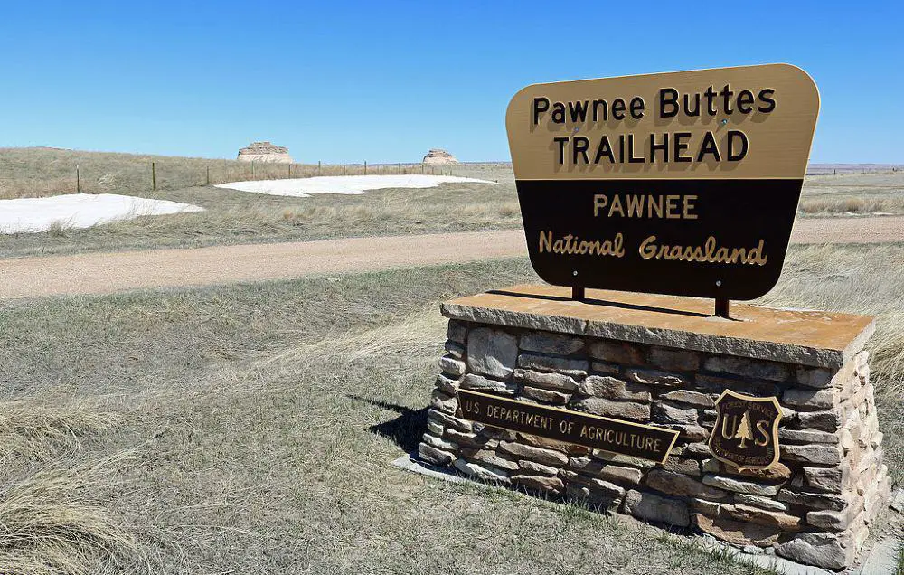 Pawnee Buttes Trailhead